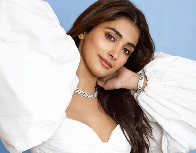 Pooja Hegde Latest Glamour Stills